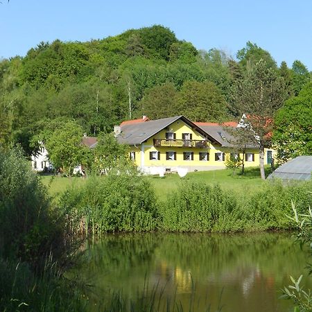 Fruehstueckspension Krump Bad Waltersdorf Exteriör bild