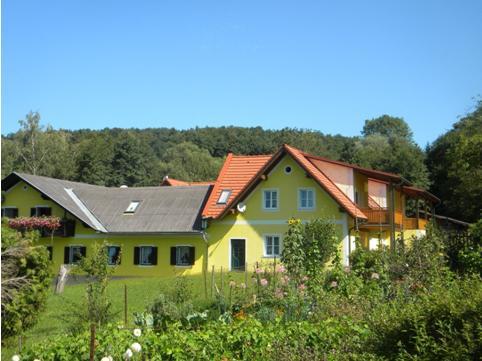 Fruehstueckspension Krump Bad Waltersdorf Exteriör bild